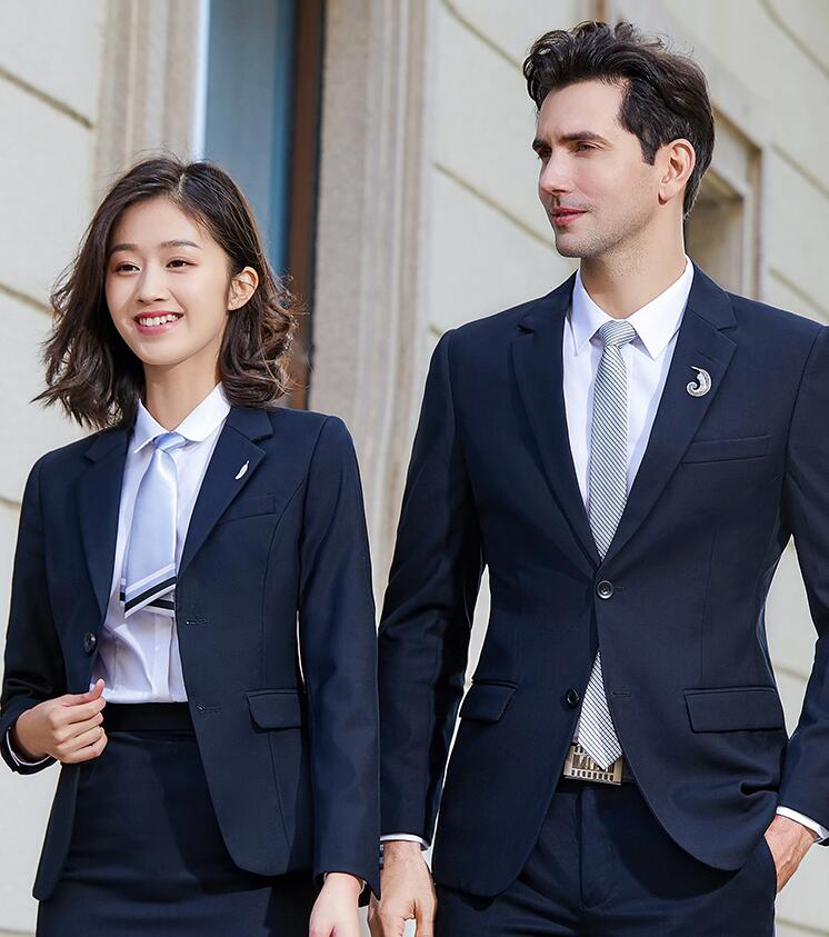 酒店不同職員如何合理選擇定制職業(yè)裝?(圖1) 酒店不同職員如何合理選擇定制職業(yè)裝
